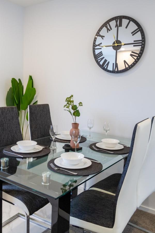Tuam Street Treasure- 2 Bed 2 Bath Lejlighed Christchurch Eksteriør billede