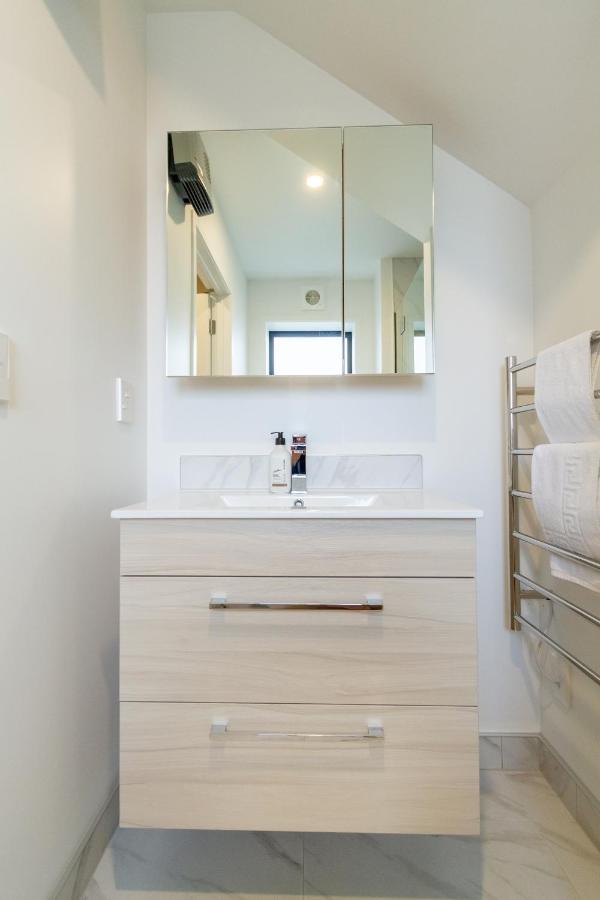 Tuam Street Treasure- 2 Bed 2 Bath Lejlighed Christchurch Eksteriør billede